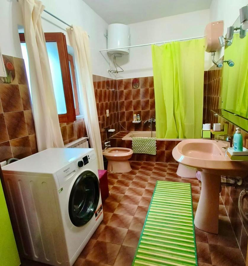 Casa Dei Giunchi Hotel Олбия Екстериор снимка
